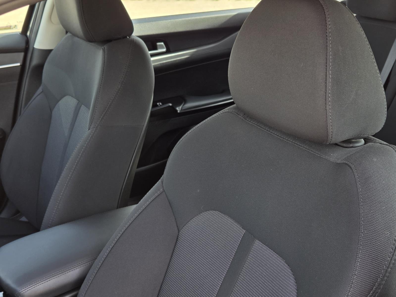 Used 2024 Gravity Gray Kia LXS image 28