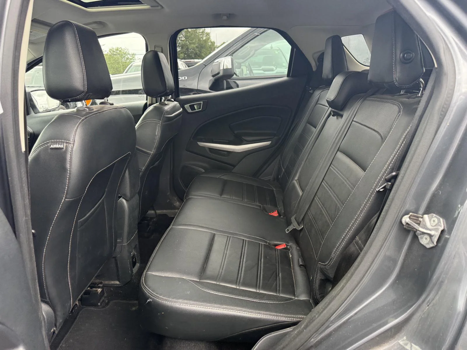 Used 2019 Smoke Ford Titanium image 9