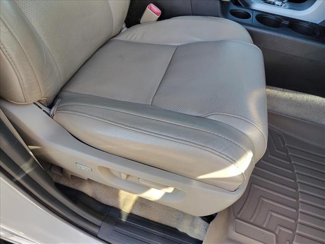 Used 2008 Arctic Frost Pearl White Toyota Platinum image 32