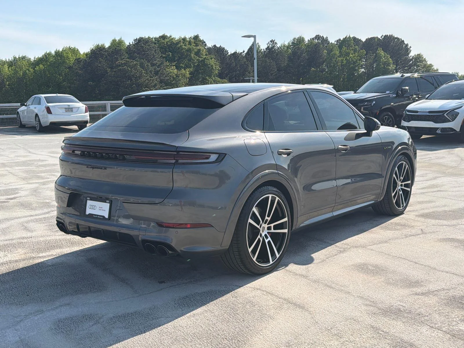 Used 2024 Black Porsche S E-Hybrid image 5