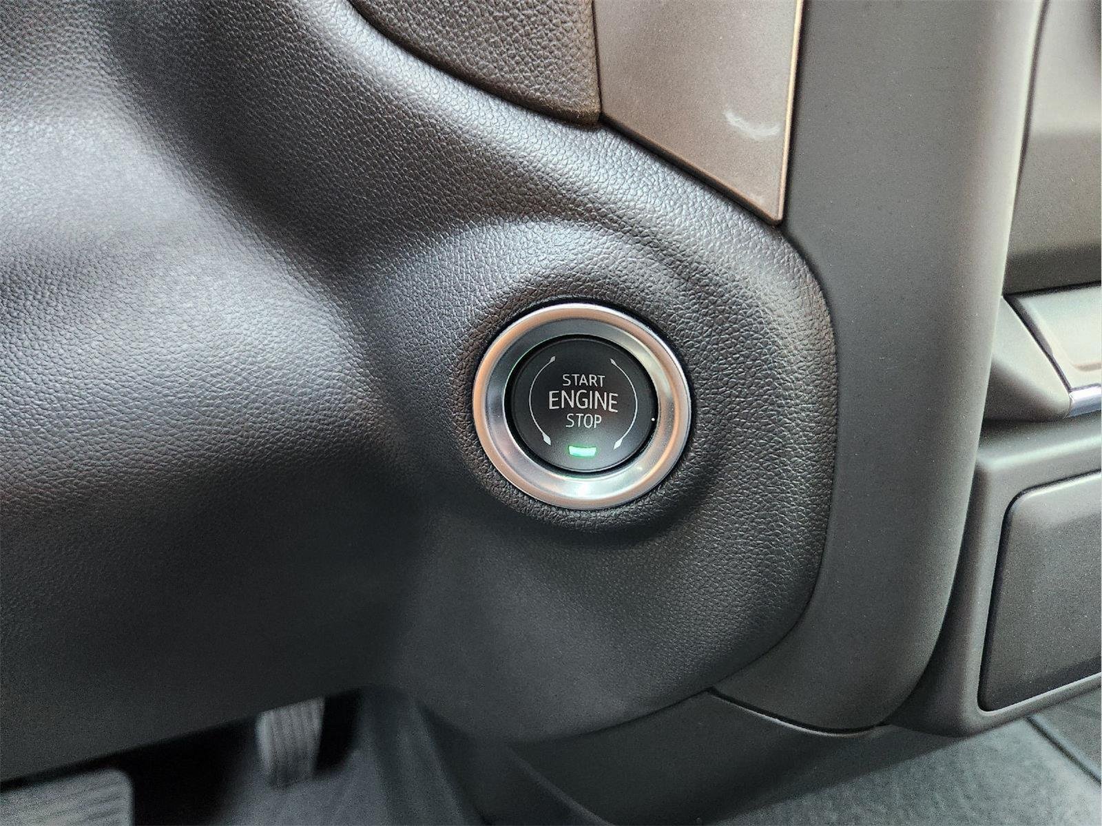 Certified Used 2025 Black Chevrolet Custom image 20