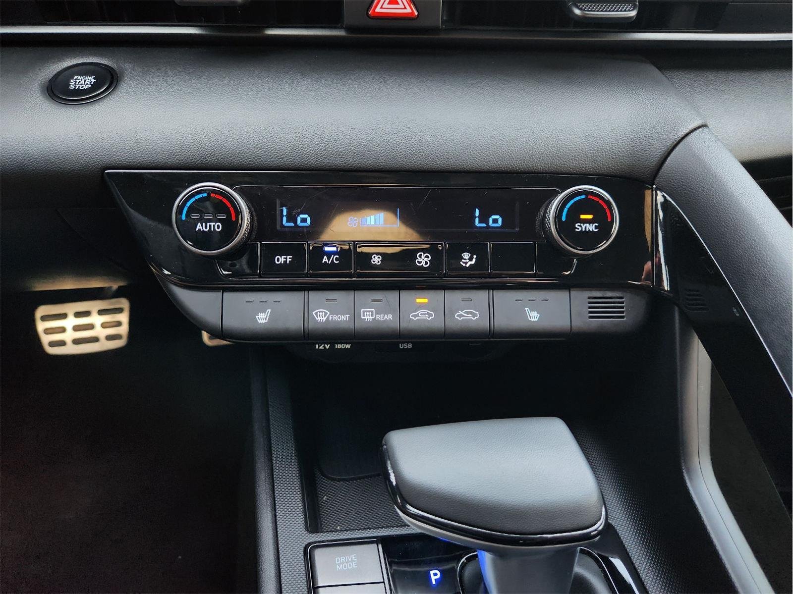 2026 Hyundai Elantra SEL - Photo 18