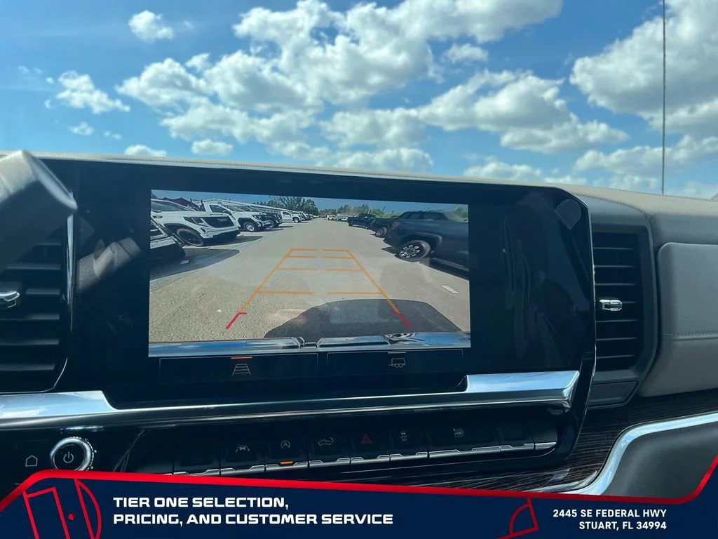 New 2026 Summit White GMC SLE image 31