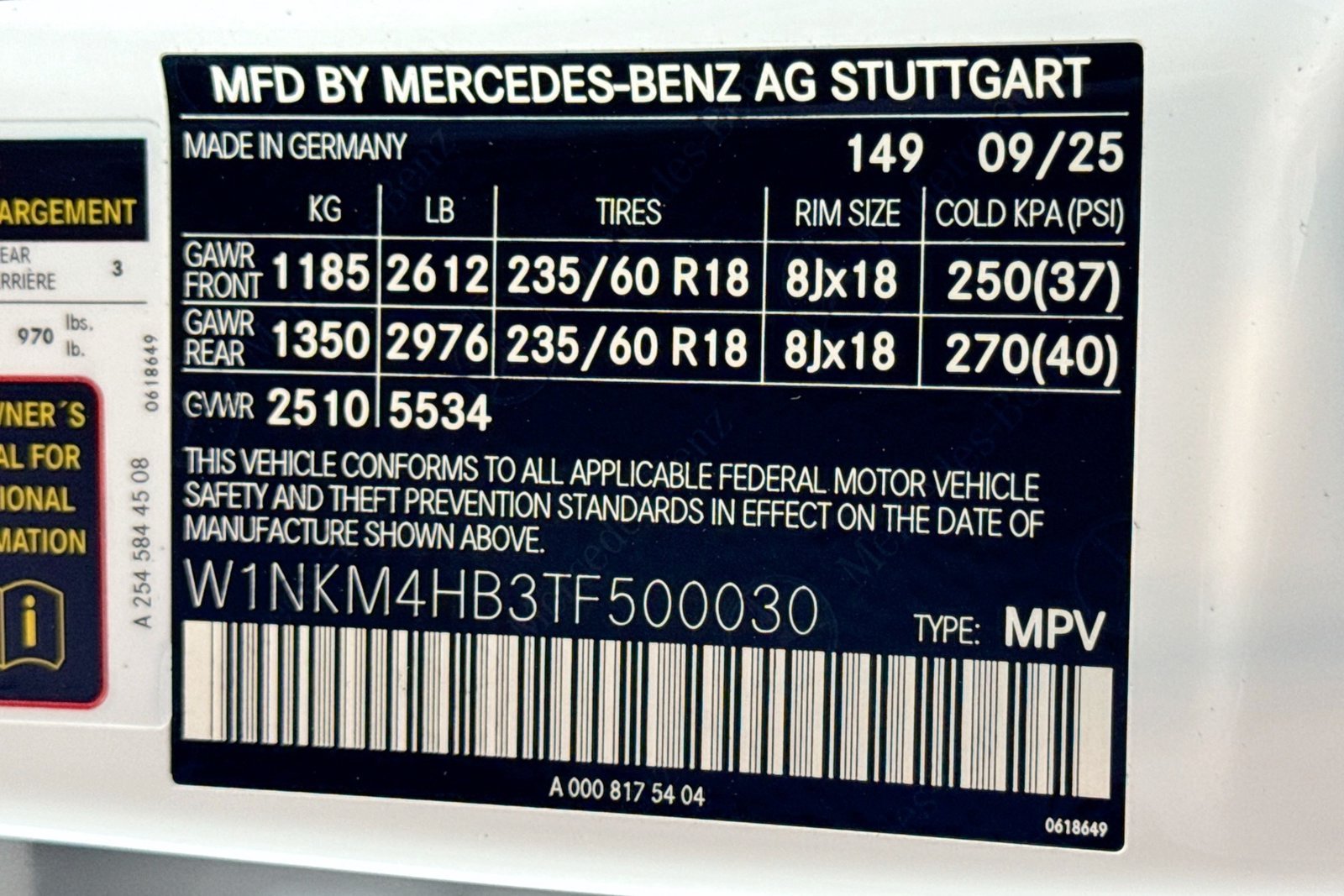 New 2026 Polar White Mercedes-Benz GLC 300 image 29