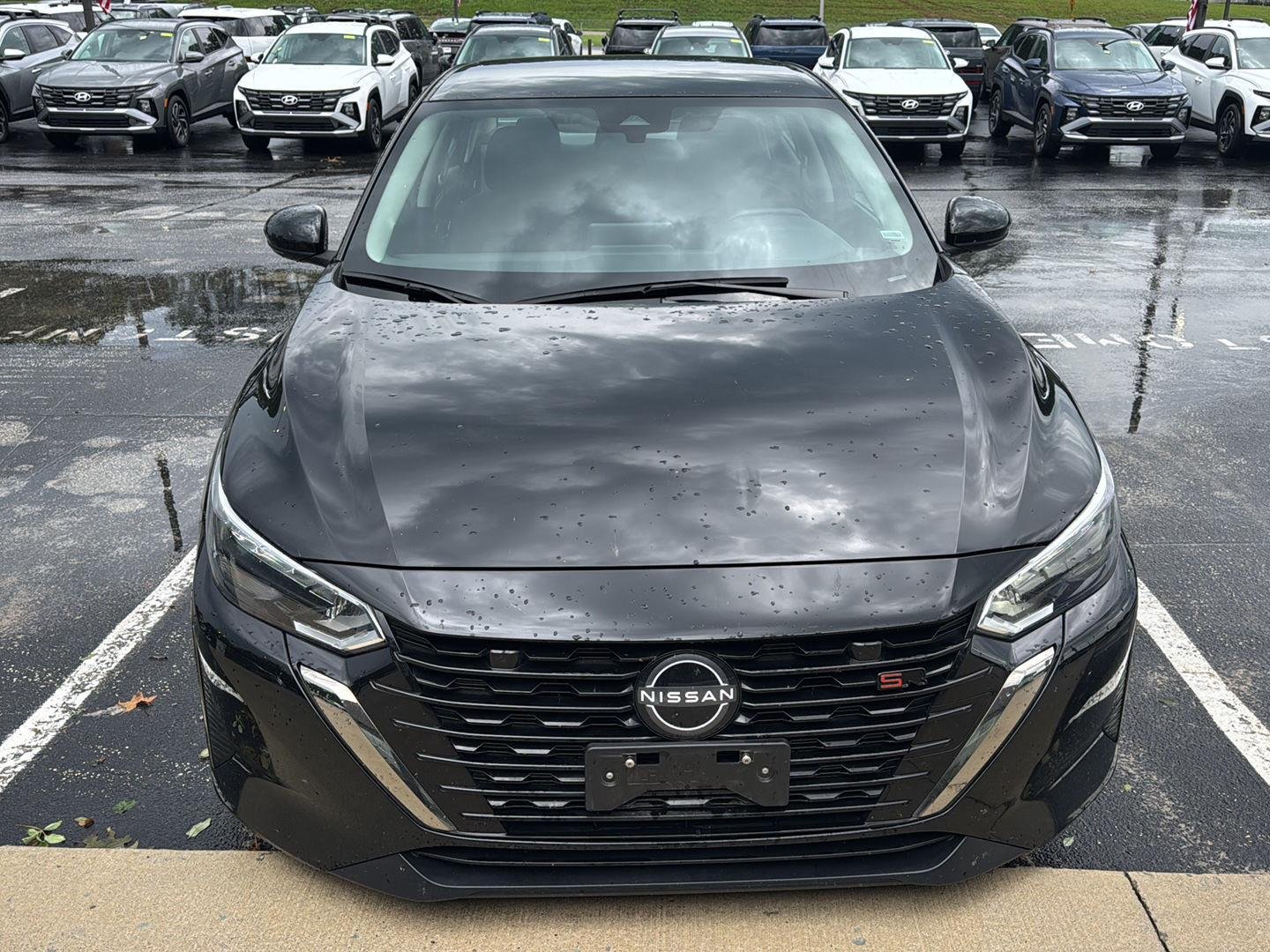 Used 2025 Super Black Nissan SR image 2