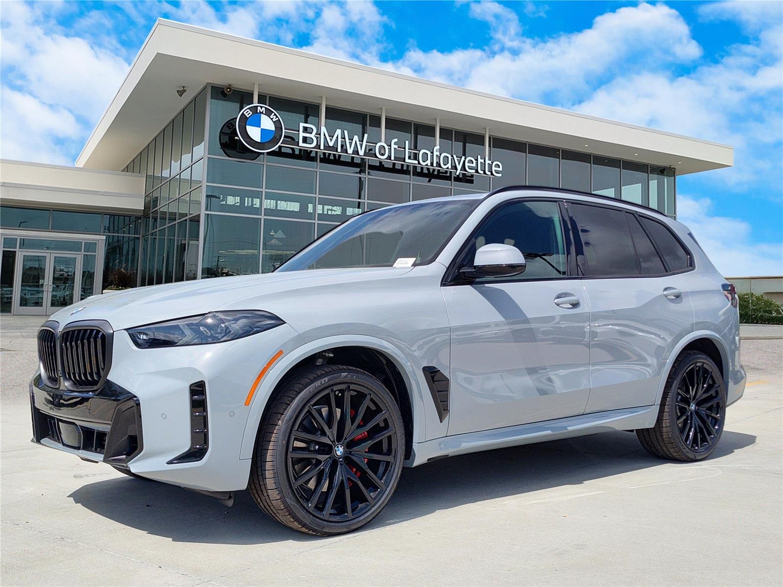 2026 BMW X5 sDrive40i's photo