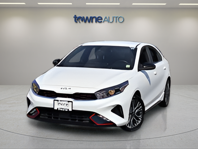Used 2024 White Kia GT-Line image 9