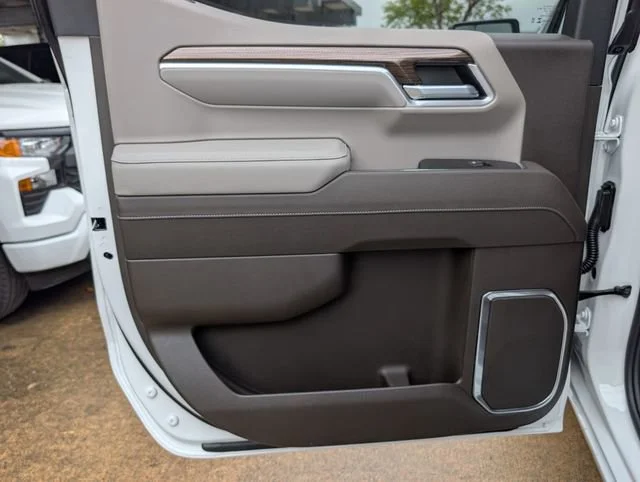 2026 Chevrolet Silverado 1500 RST - Photo 8