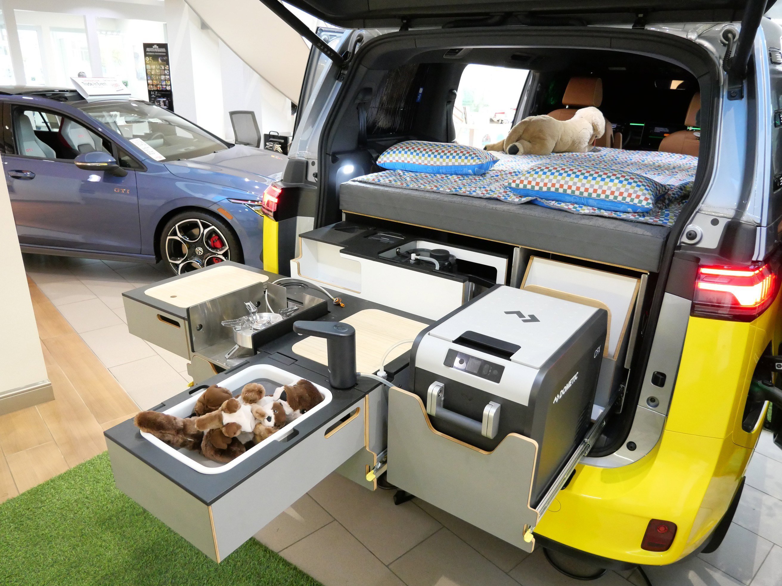 2025 Volkswagen ID. Buzz PRO S - Photo 13