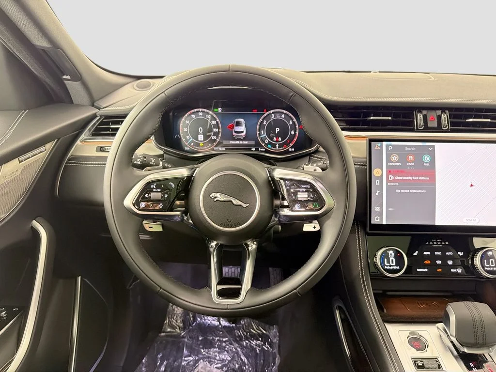 2026 Jaguar F-Pace R-Dynamic S - Photo 24