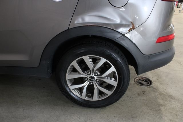 Used 2014 Silver Kia LX image 26
