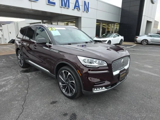 2023 Lincoln Aviator Reserve AWD's photo