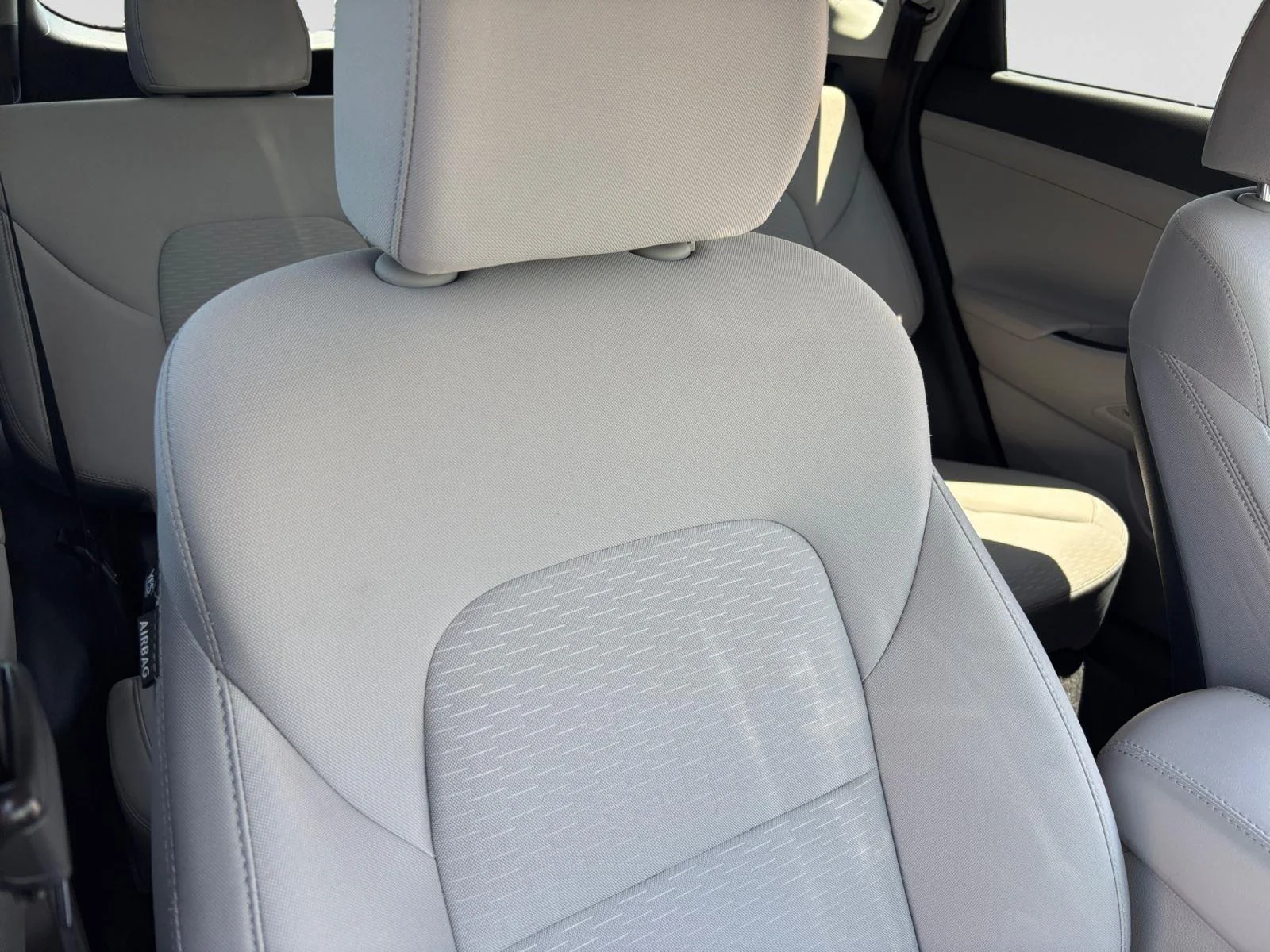 Used 2019 Dazzling White Hyundai Sport image 52