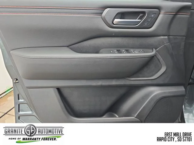2026 Nissan Armada PRO-4X - Photo 10