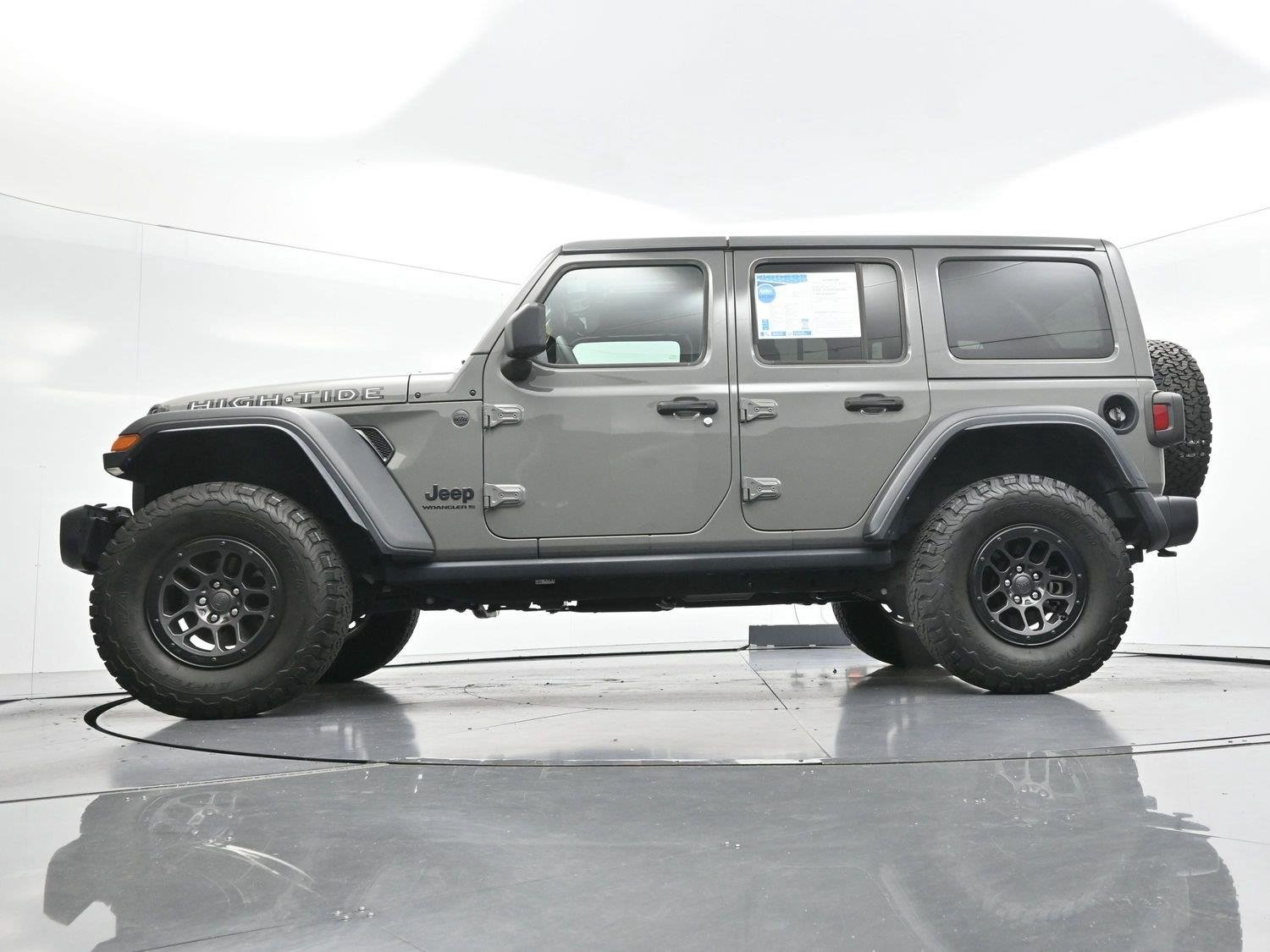 Used 2023 Gray Jeep High Tide image 41
