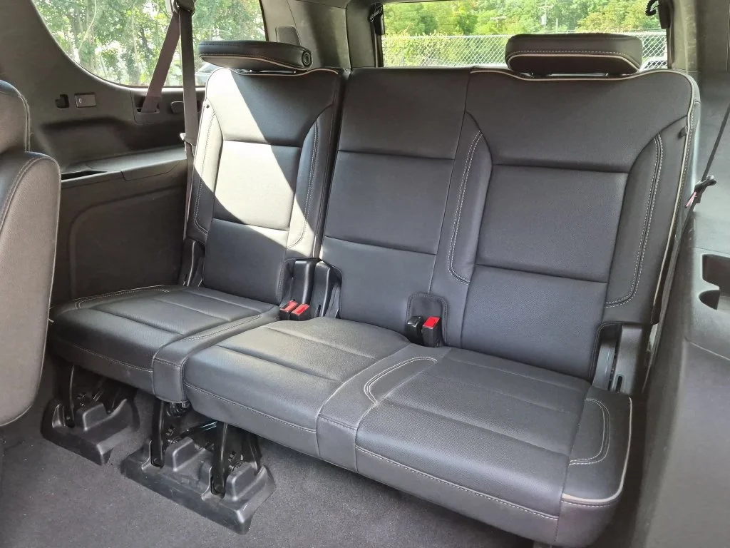 Used 2023 Black Chevrolet Premier image 28