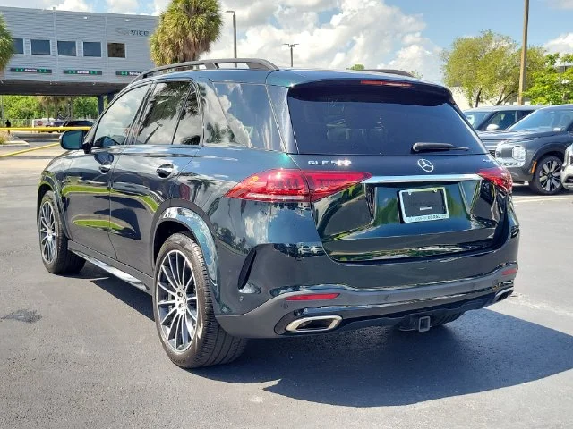 Used 2021 Green Mercedes-Benz GLE 580 image 8