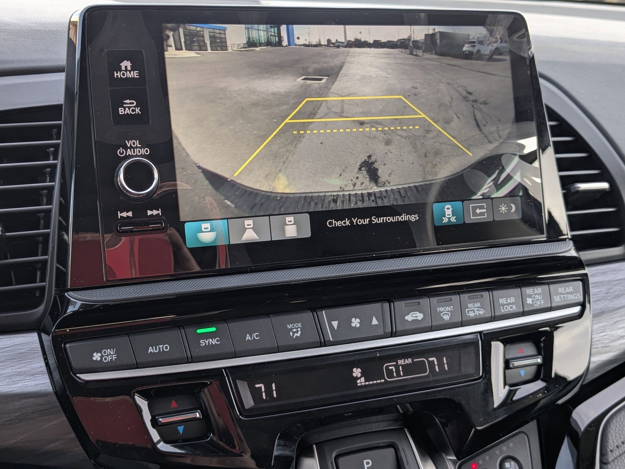 2026 Honda Odyssey Elite - Photo 12