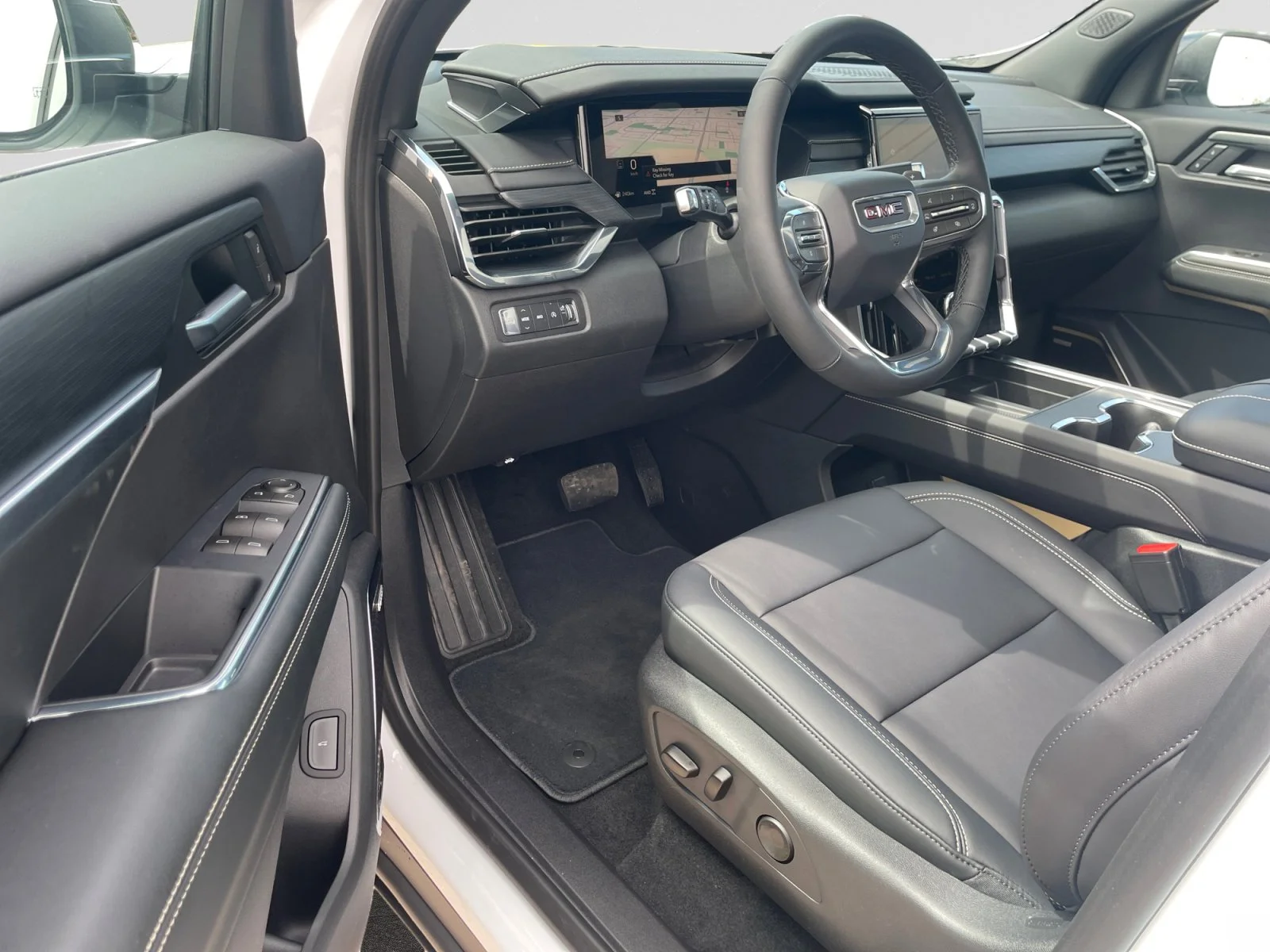New 2026 Summit White GMC Elevation AWD image 13