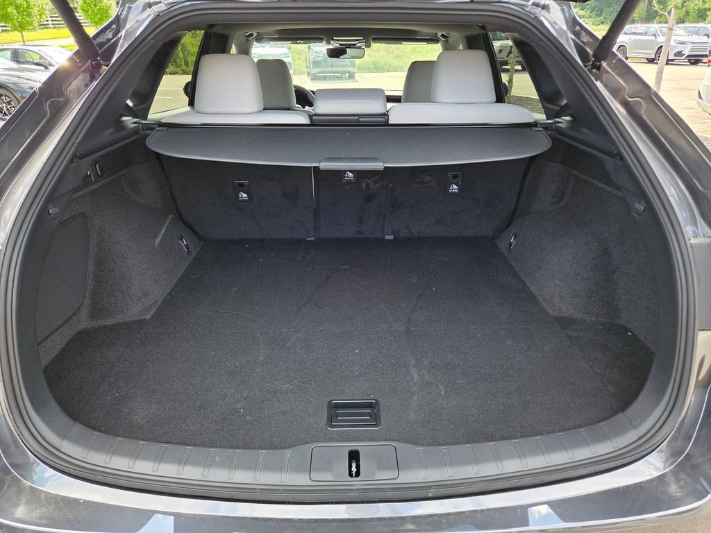 New 2026 Cloudburst Gray Lexus PREMIUM image 29