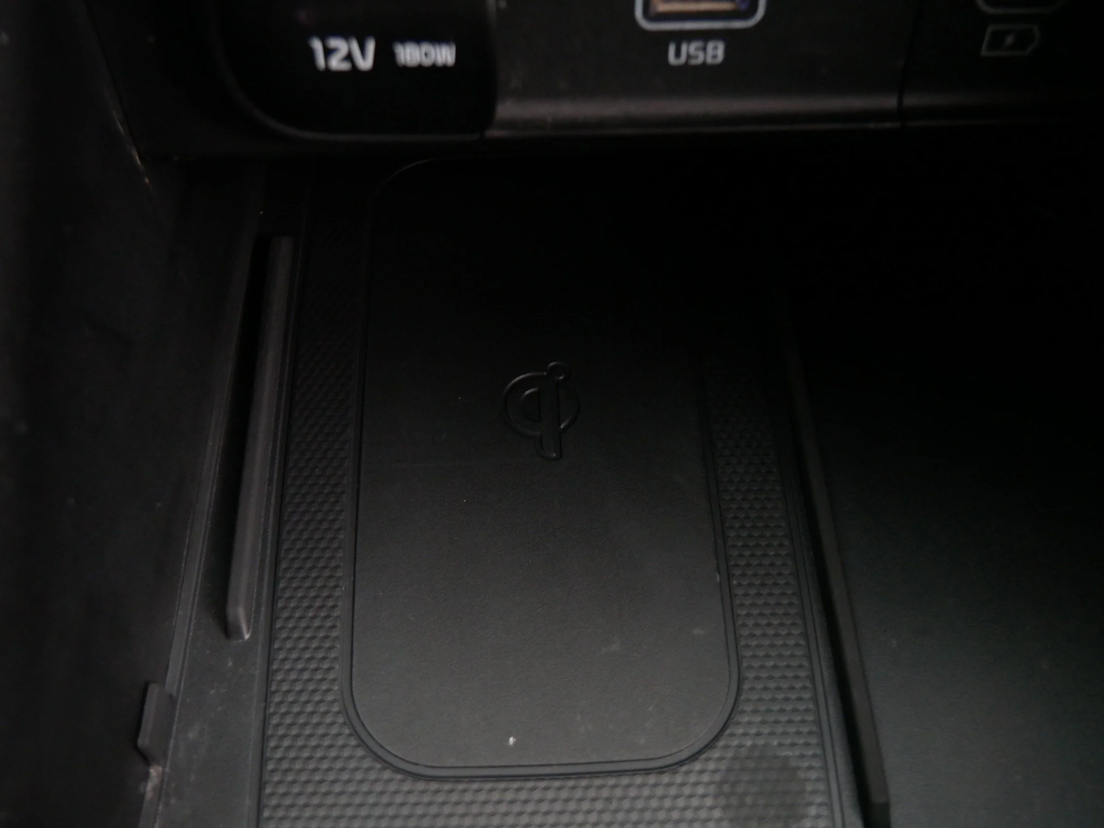 Used 2024 Wolf Gray Kia EX X-Line image 27