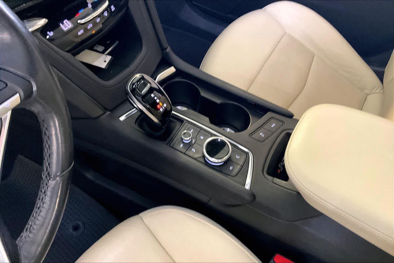 Used 2020 Crystal White Tricoat Cadillac AWD Sport image 15