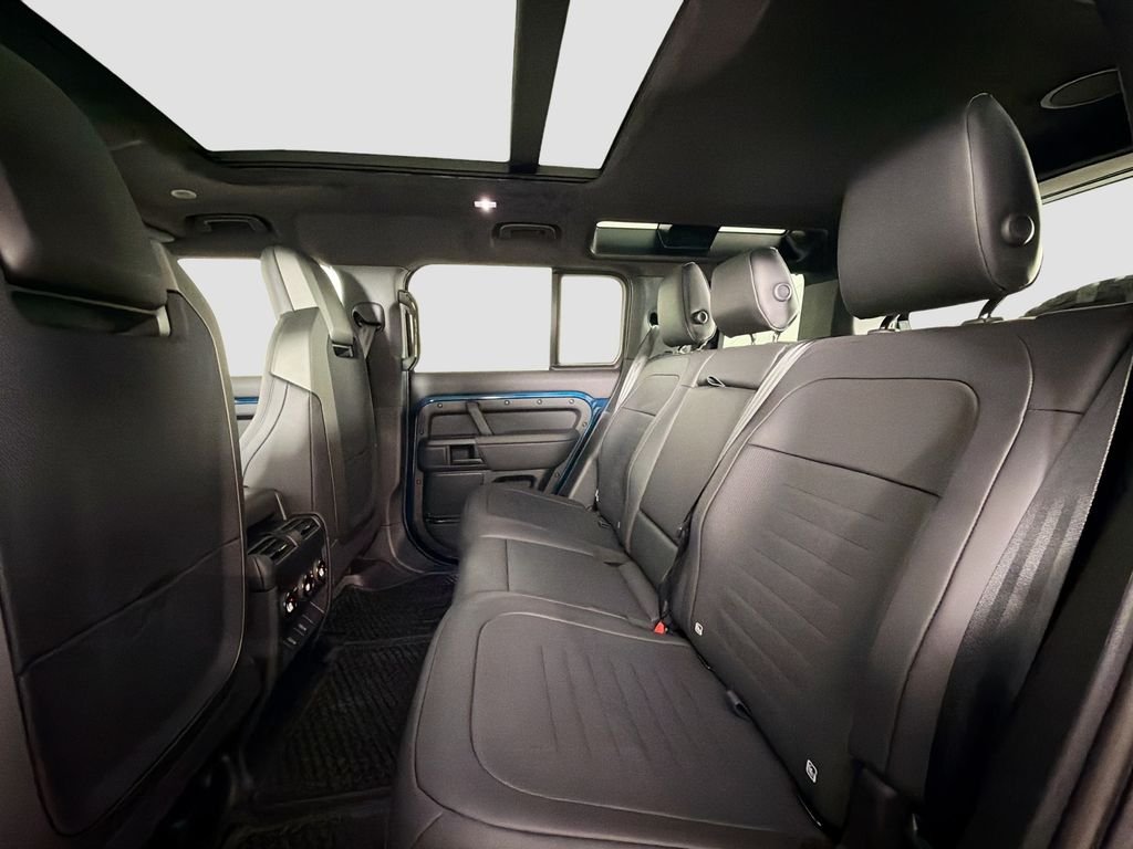 New 2026 Sargasso Blue Land Rover  OCTA image 26