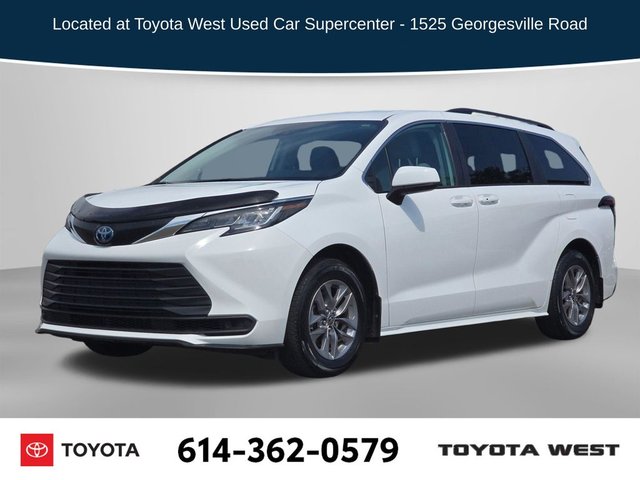 2022 Toyota Sienna LE