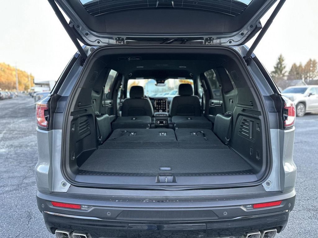2026 GMC Acadia AT4 - Photo 37