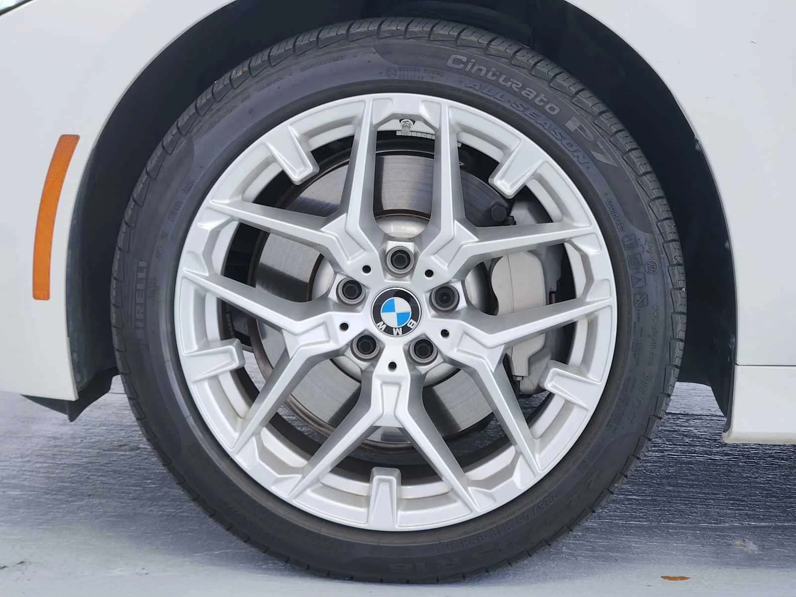 Certified Used 2025 Alpine White BMW 330i xDrive image 7