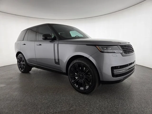 New 2026 Eiger Grey Land Rover SE image 15