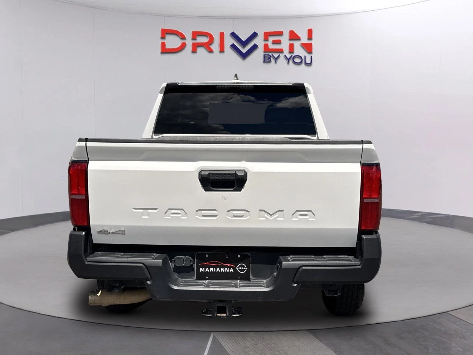 Used 2025 Ice Cap Toyota SR image 4
