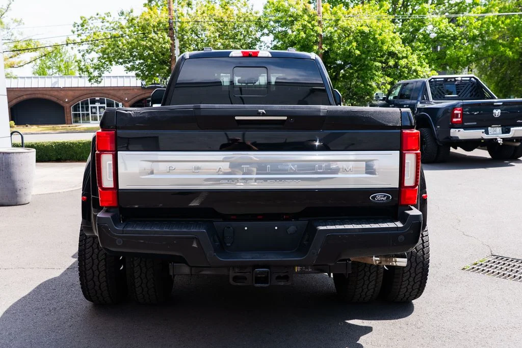 Used 2020 Black Ford Platinum image 5