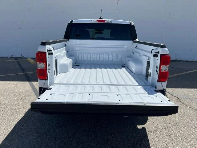New 2026 Oxford White Ford XLT image 36