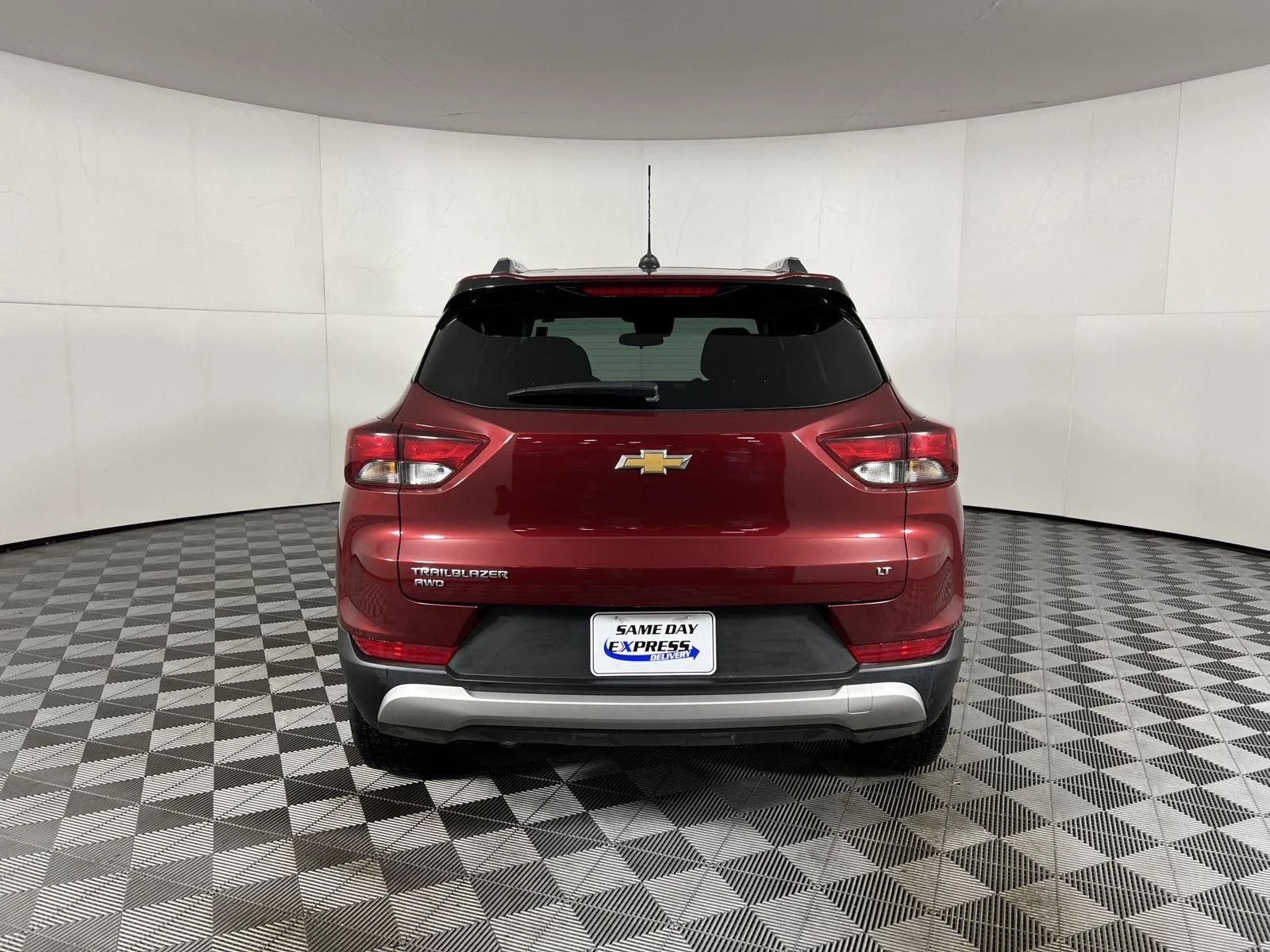 Used 2024 Crimson Metallic Chevrolet LT image 22