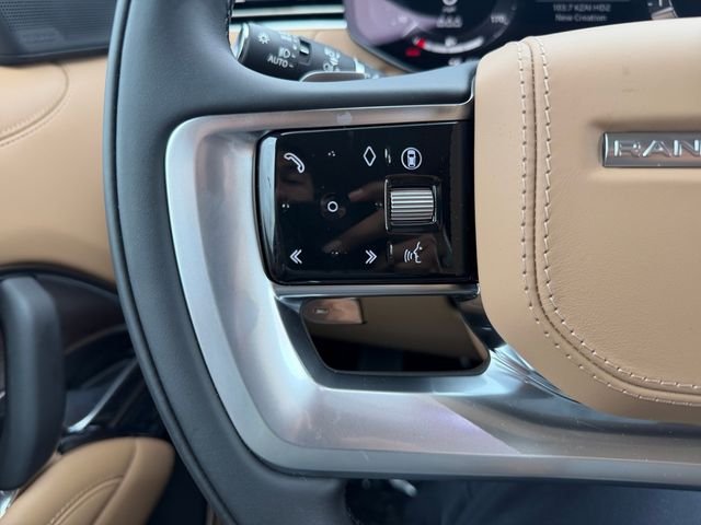 New 2026 Belgravia Green Land Rover SE image 22