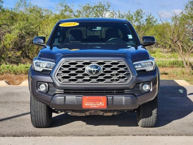 Used 2021 Magnetic Gray M Toyota TRD Off Road V6 4x4 Double Cab 5 ft. box 127.4 in. image 2