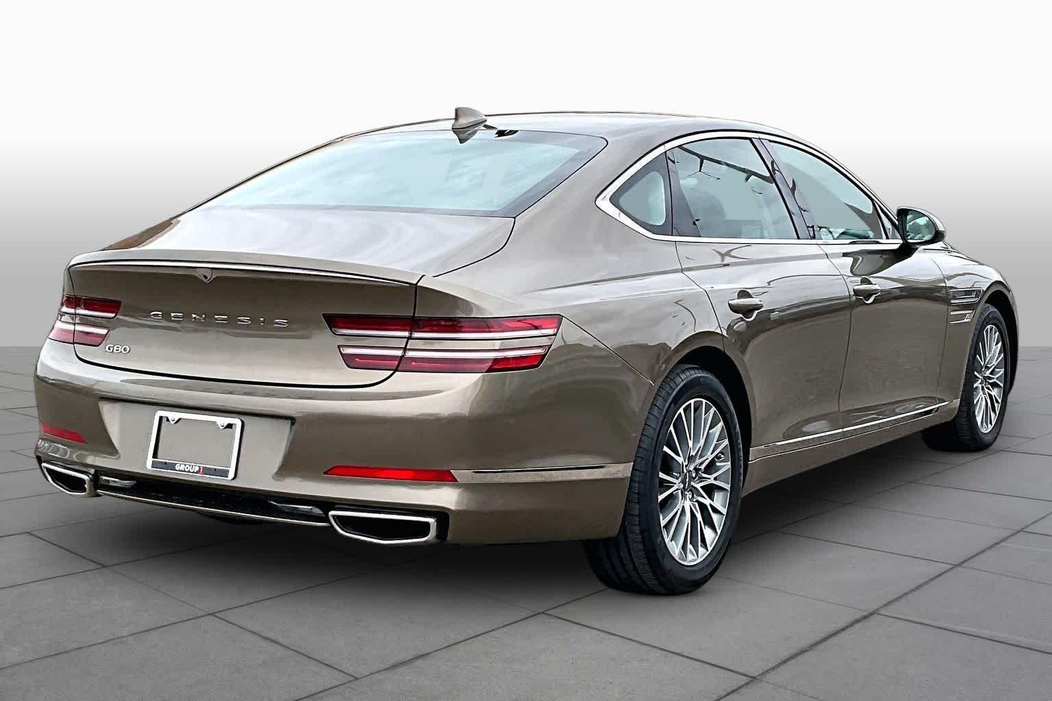 Used 2023 Valencia Gold Genesis 2.5T image 13