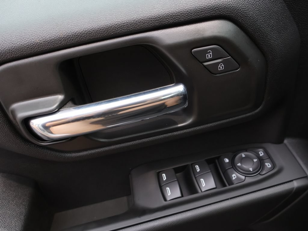 2026 GMC Sierra 3500HD Pro - Photo 45