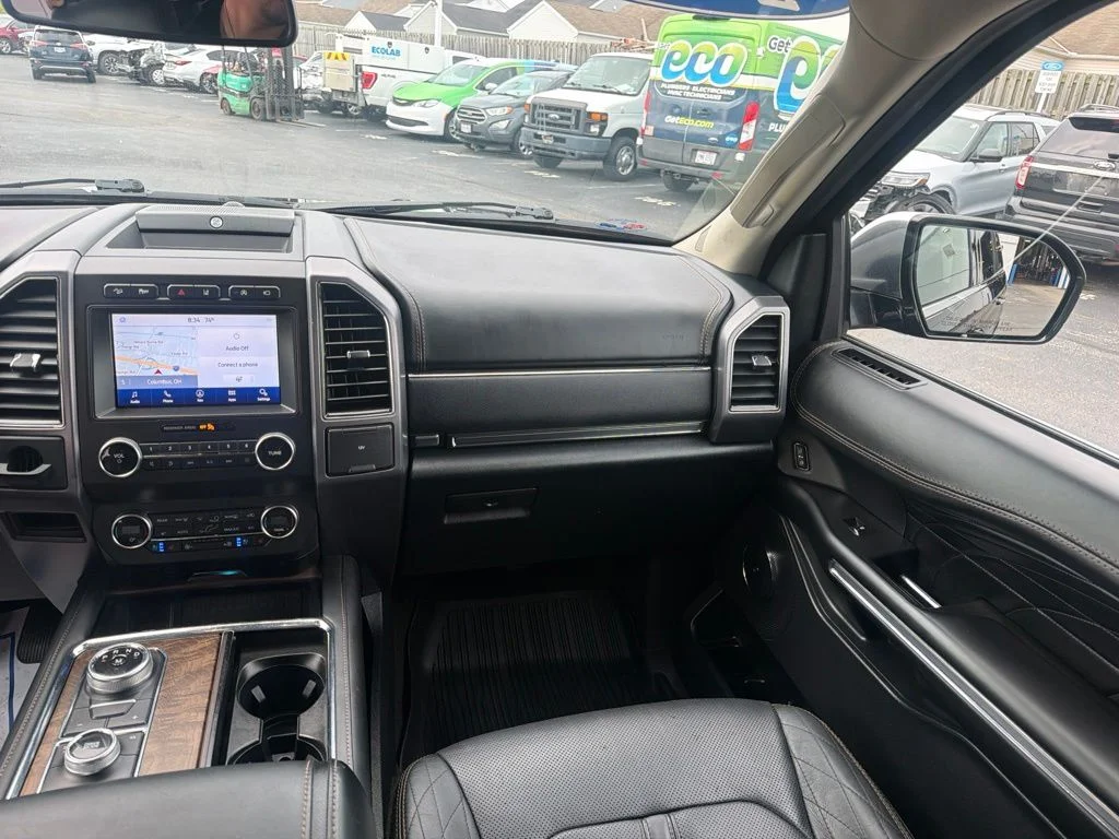 Used 2020 Black Ford Platinum image 22