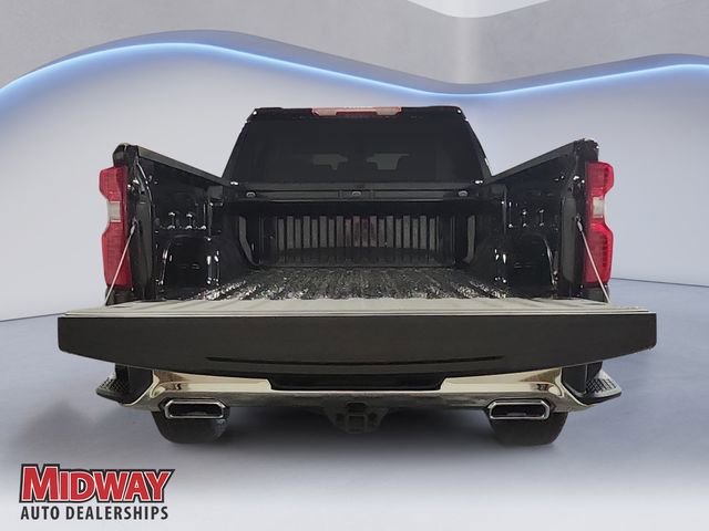 New 2026 Black Chevrolet LT image 4