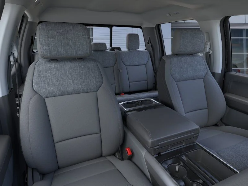 2025 Ford F-150 XLT - Photo 10