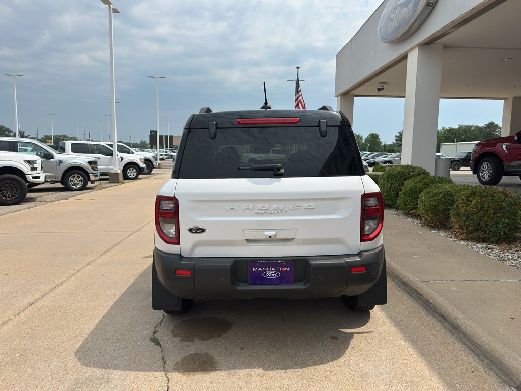 New 2025 Oxford White Ford Outer Banks image 13