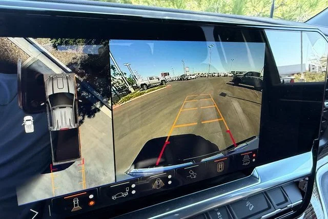 New 2026 Summit White GMC SLE image 26