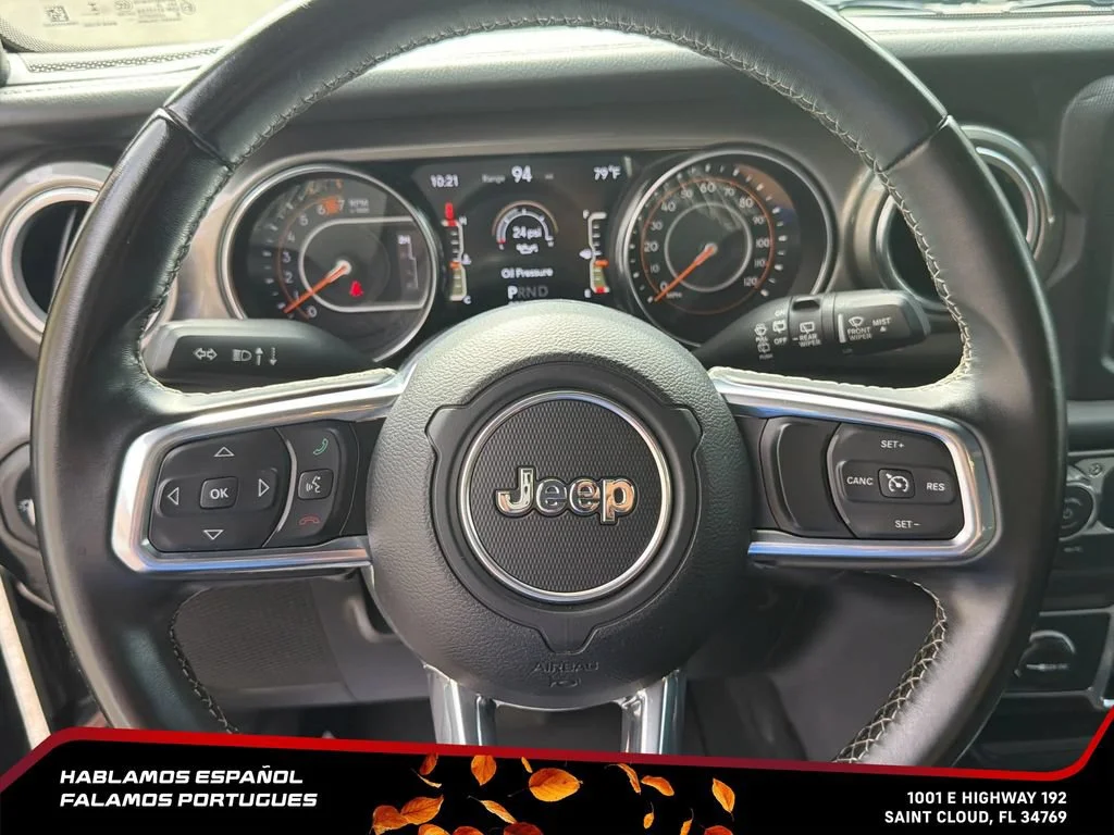 Used 2019 Black Jeep Sahara 4x4 image 28