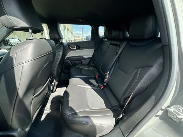 Used 2023 Gray Jeep Limited image 23