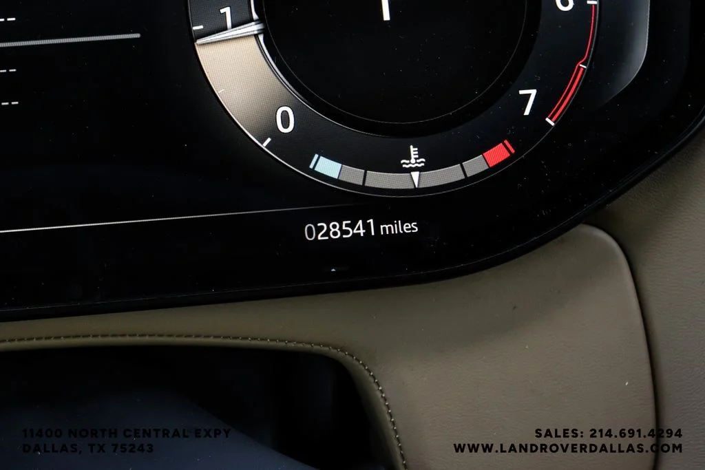 Used 2023 Black Land Rover SE image 20