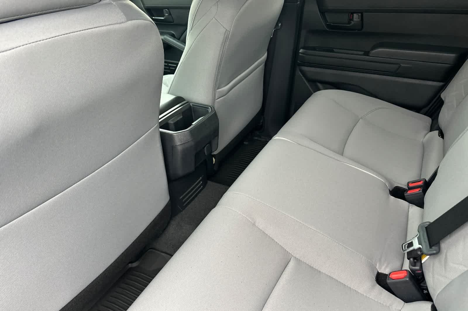 2026 Toyota Tacoma SR5 - Photo 12