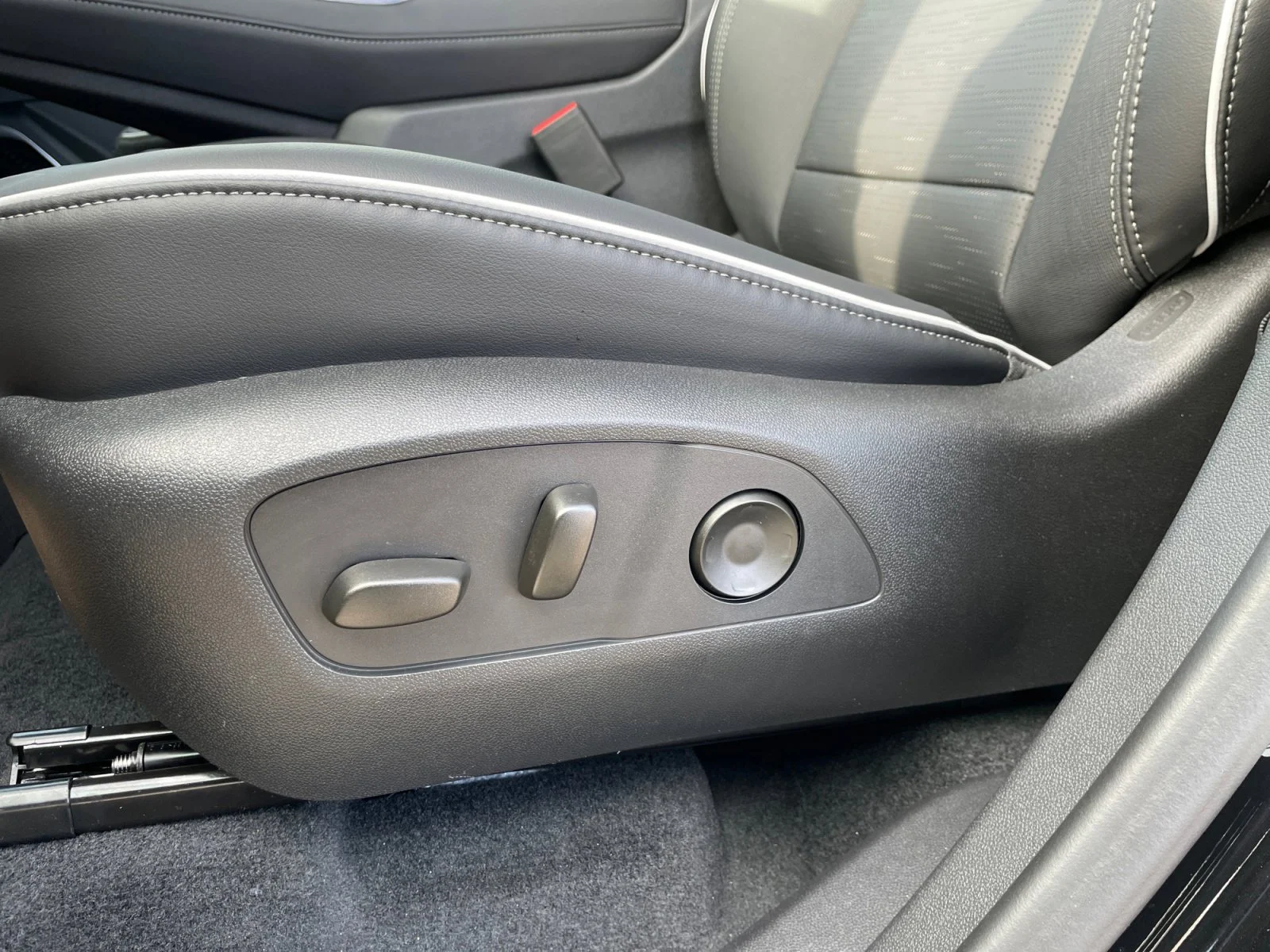 New 2026 Ebony Twilight Metallic Buick Sport Touring AWD image 28