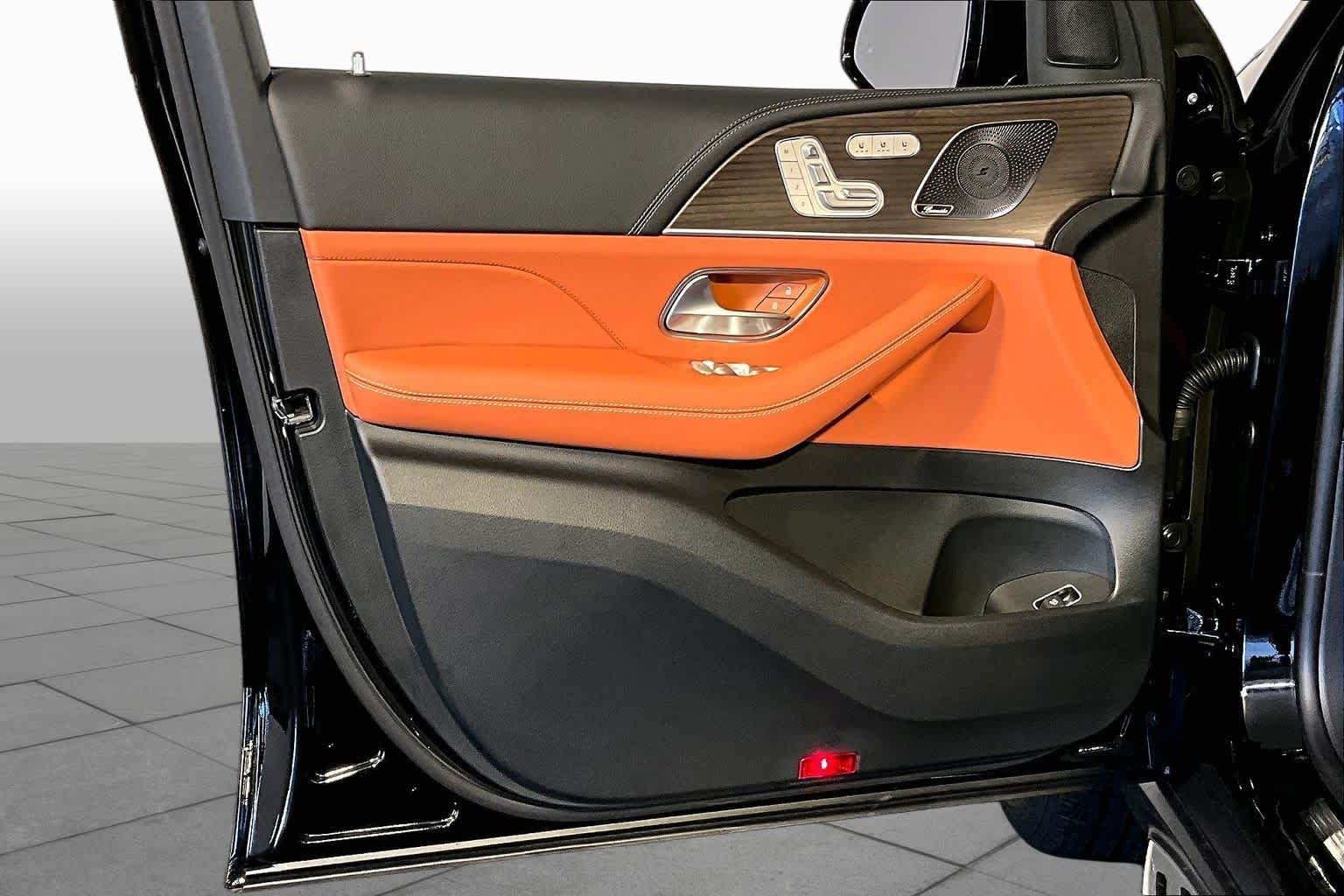 New 2027 Obsidian Black Metallic Mercedes-Benz GLE 450 image 11